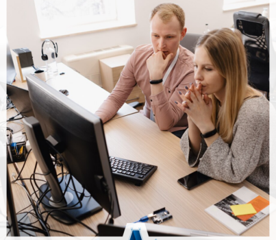 Na czym polega praca w pracowni reklamy
