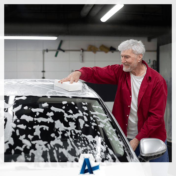 mycie samochodu z reklamą