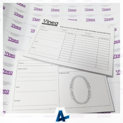 Bloczki samokopiujące i naklejki dla Centrum Medycznego Vinea