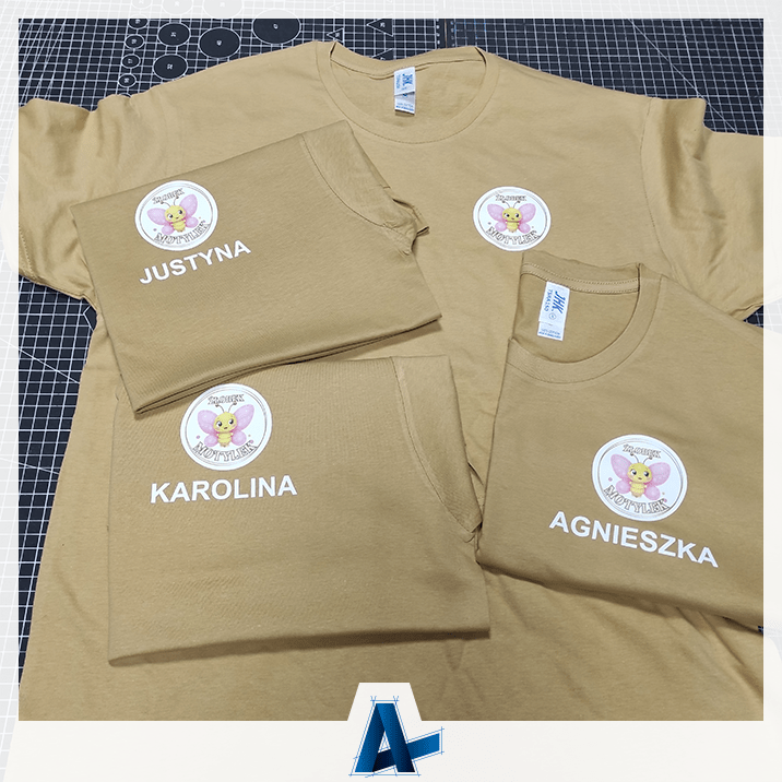 Żłobek Motylek - koszulki imienne z logo